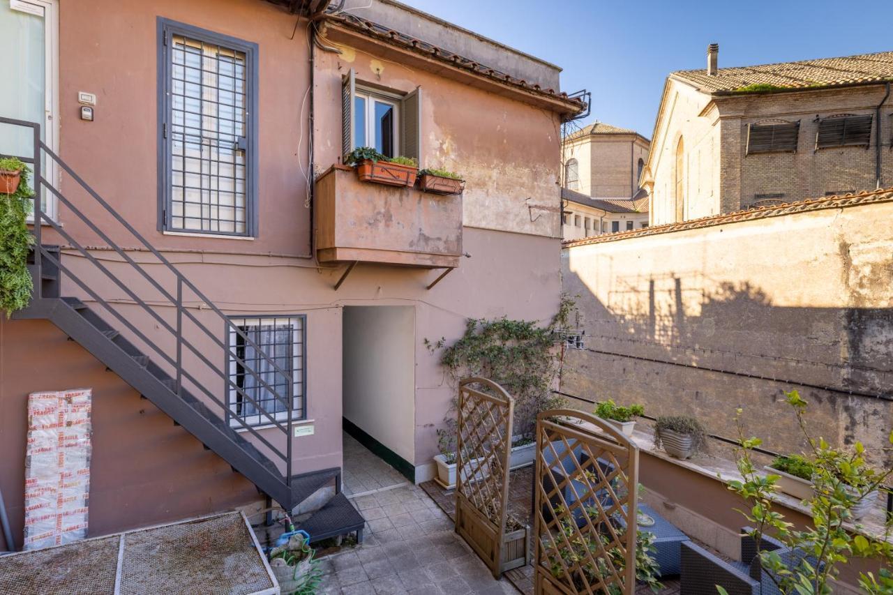 Romantic Studio In Trastevere Exterior foto